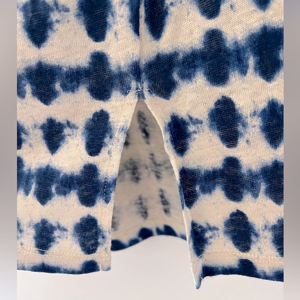 NEW Gerard Darel Appoline Abstract Print Linen V-Neck T-Shirt, Size Small - Picture 9 of 11
